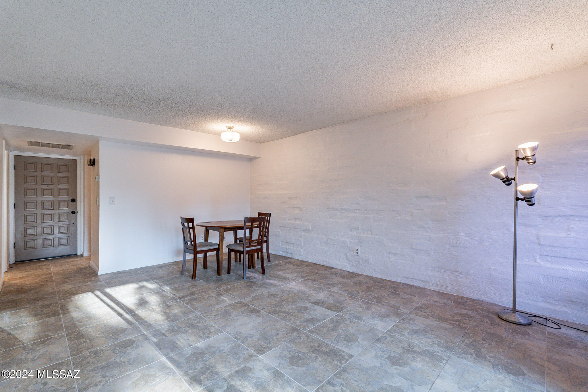 1349 East Fort Lowell Road, Unit F Tucson, AZ 85719 - Photo 4 of 29 Gallery Image 4