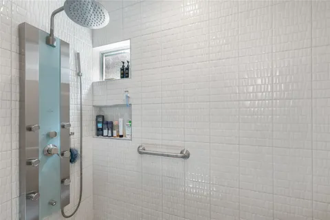 $1,605,000 | 1404 Justin Lane, Austin, TX 78757