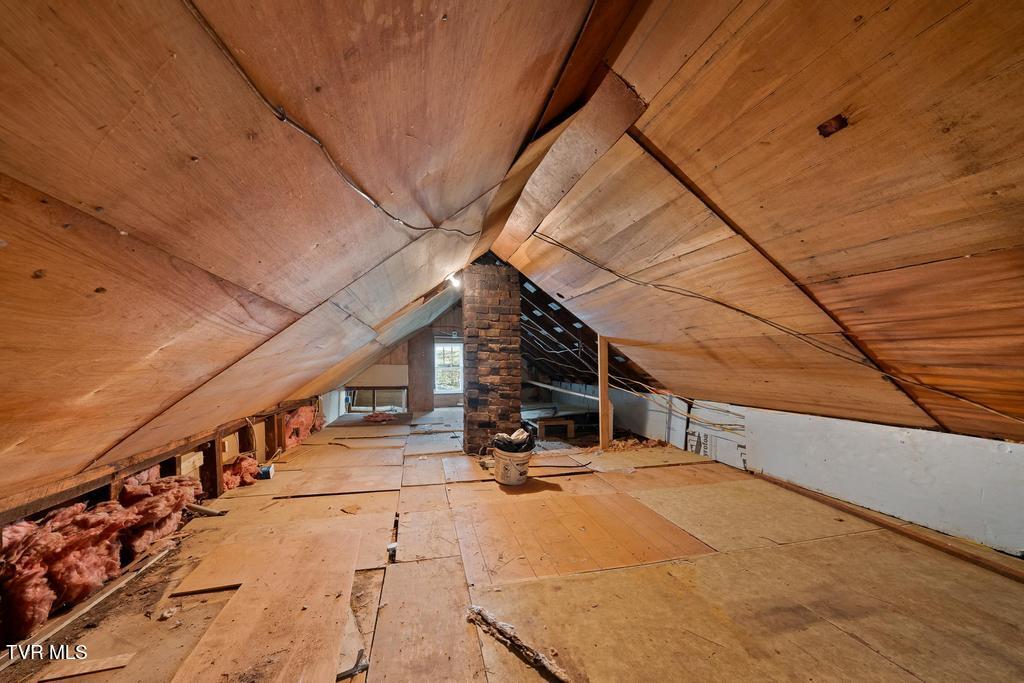 438 Toll Branch Road Johnson City, TN 37601 - Photo 106 of 114 438 Toll Branch Rd (106 of 114)