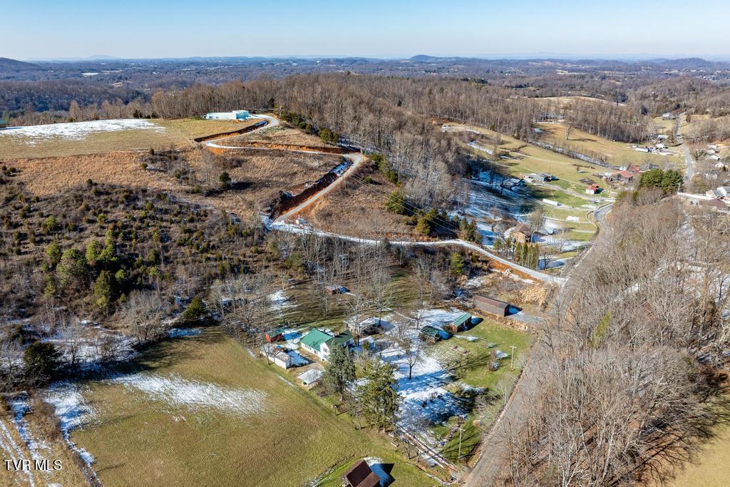 438 Toll Branch Road Johnson City, TN 37601 - Photo 27 of 114 438 Toll Branch Rd (15 of 114)