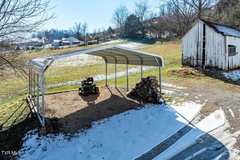 438 Toll Branch Road Johnson City, TN 37601 - Photo 32 of 114 438 Toll Branch Rd (20 of 114)