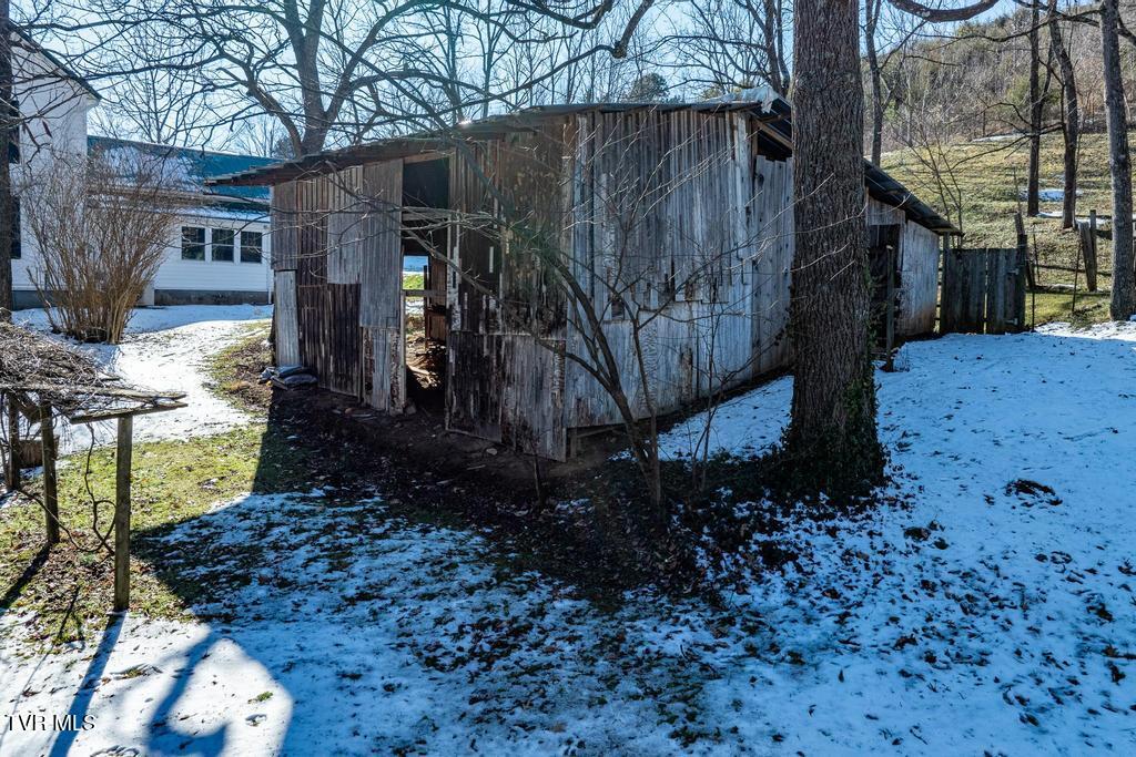 438 Toll Branch Road Johnson City, TN 37601 - Photo 46 of 114 438 Toll Branch Rd (34 of 114)