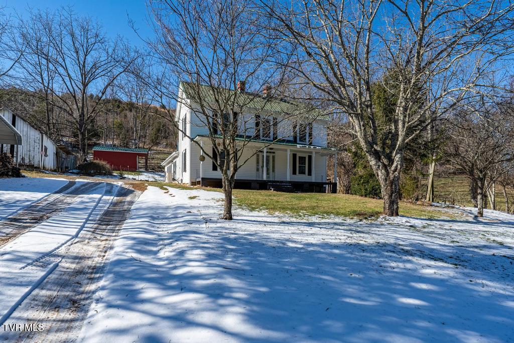 438 Toll Branch Road Johnson City, TN 37601 - Photo 54 of 114 438 Toll Branch Rd (42 of 114)