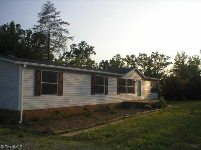 4933 Cashatt Road Trinity, NC 27370 - Photo 1 of 1 Exterior Front.