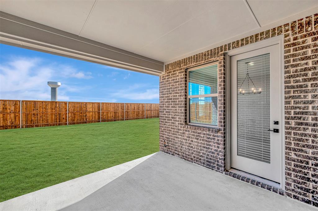 1014 Butterfly Lane Justin, TX 76247 - Photo 28 of 40