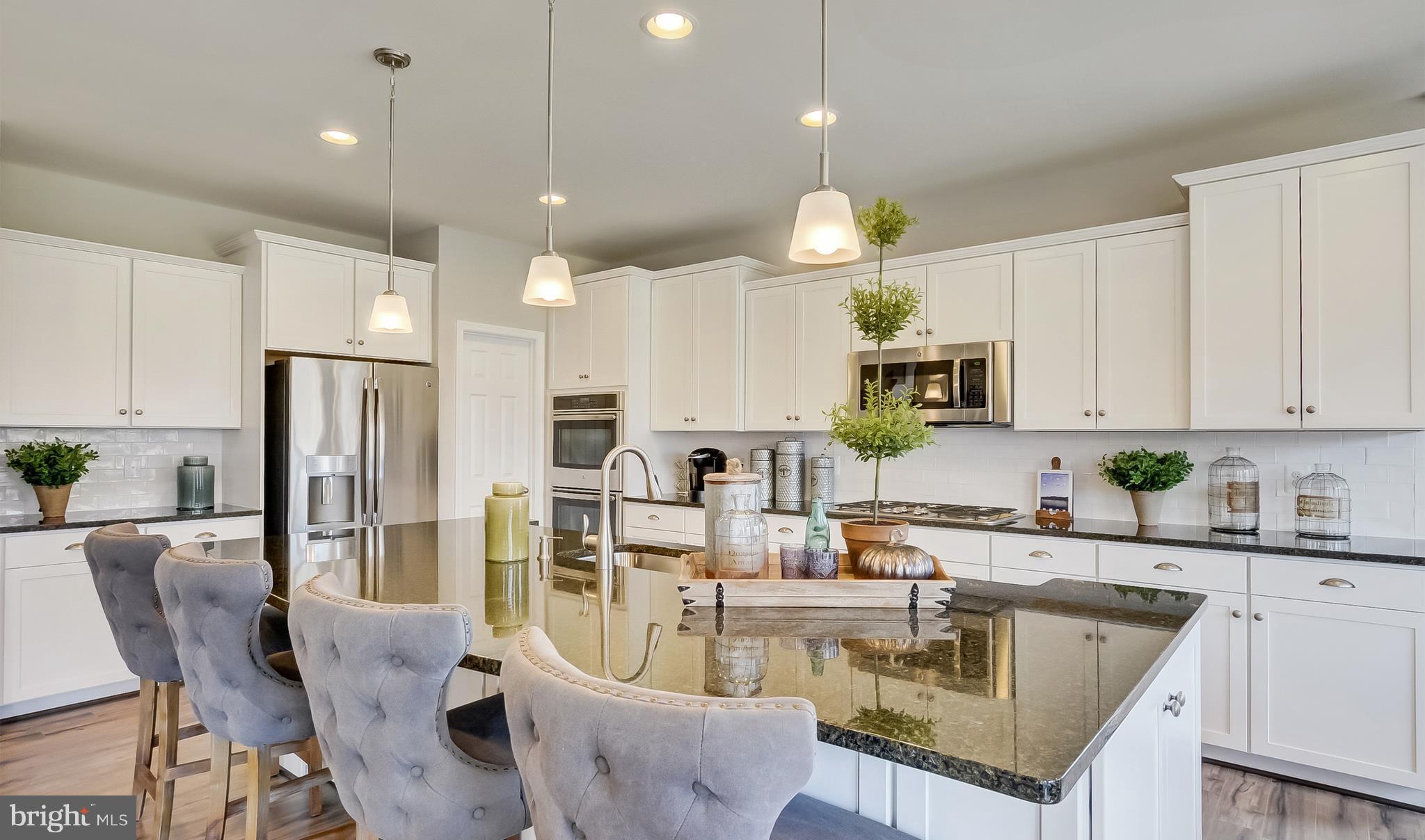 15825 Aerial View Road Woodbridge, VA 22193 - Photo 4 of 17 SAMPLE PHOTO - Kitchen