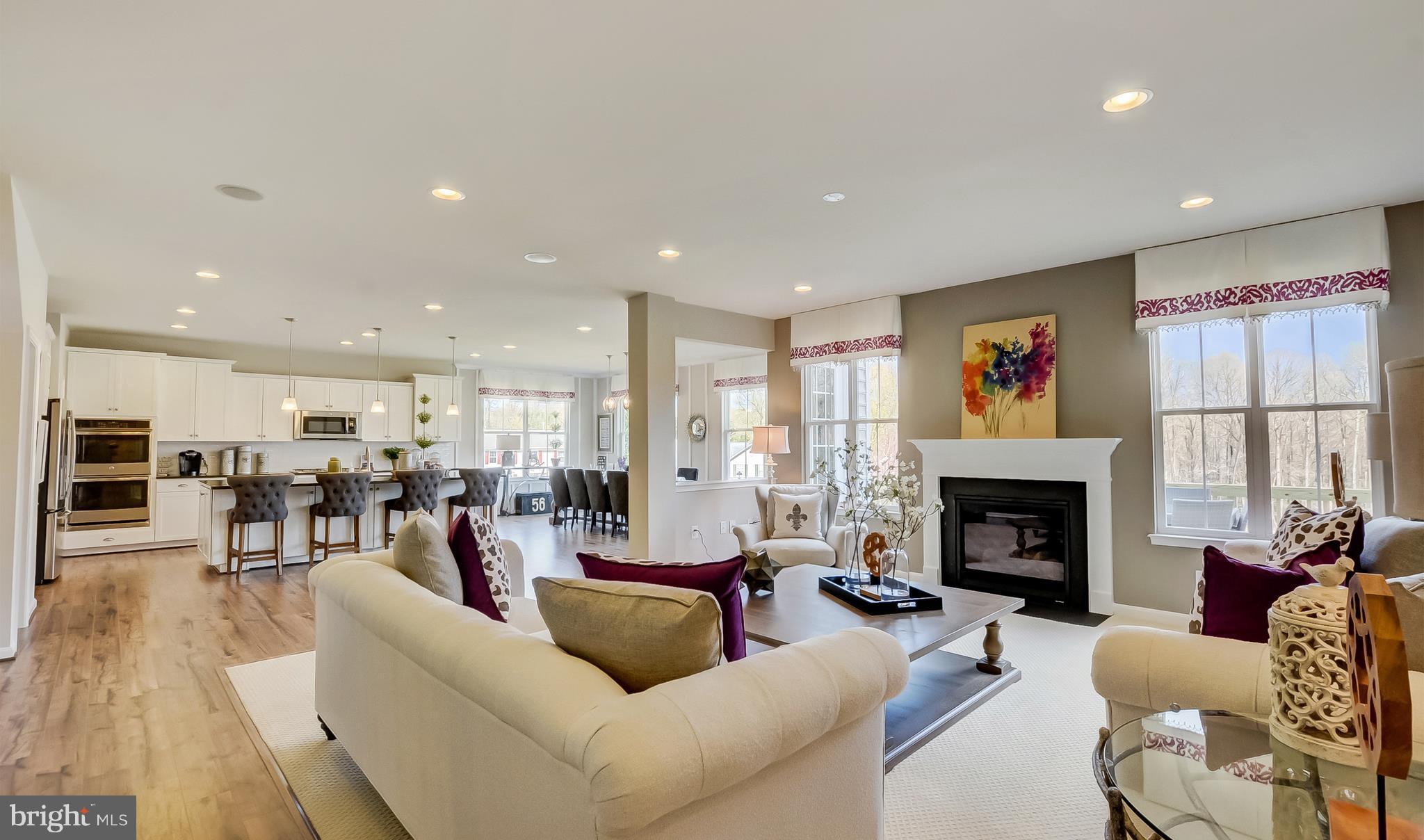 15825 Aerial View Road Woodbridge, VA 22193 - Photo 5 of 17 SAMPLE PHOTO - Family Room w/ view of kitchen
