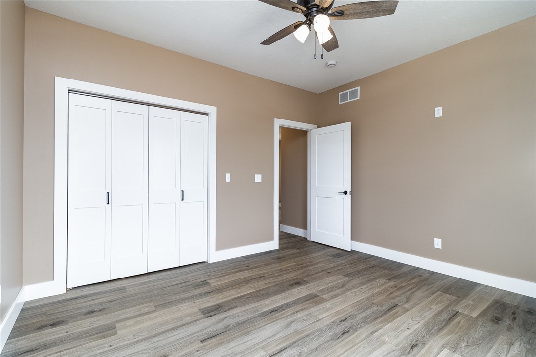 13147 Country Club Road Effingham, IL 62401 - Photo 23 of 32
