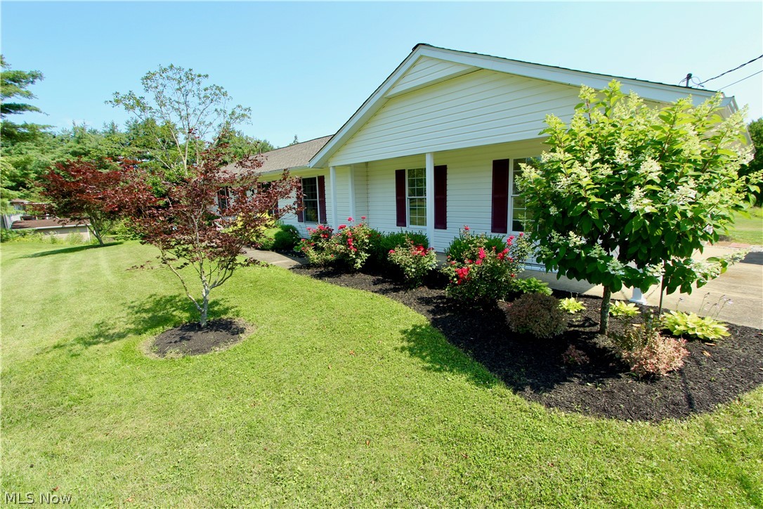 6458 Neff Road Valley City, OH 44280 - Photo 2 of 28 Gallery Image 2
