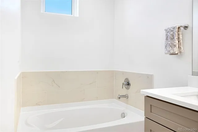 $789,000 | 18 Oneida Court, Denver, CO 80230