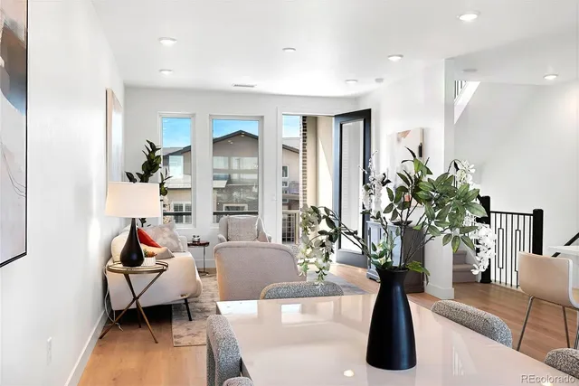 $789,000 | 18 Oneida Court, Denver, CO 80230