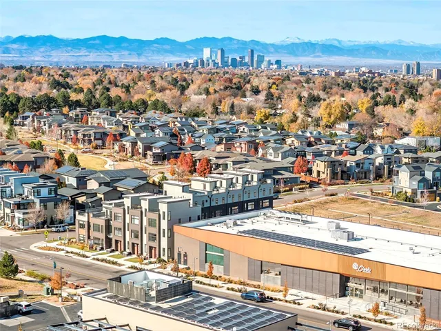 $789,000 | 18 Oneida Court, Denver, CO 80230