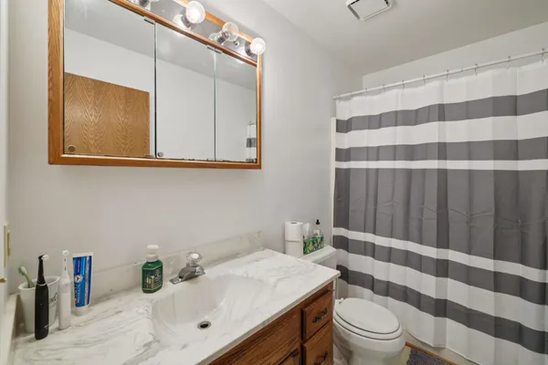 $390,000 | 518-520 Dane Street, Belleville, WI 53508