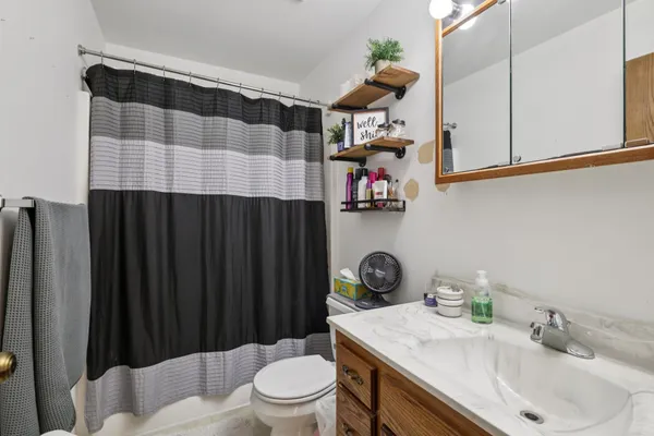 $390,000 | 518-520 Dane Street, Belleville, WI 53508