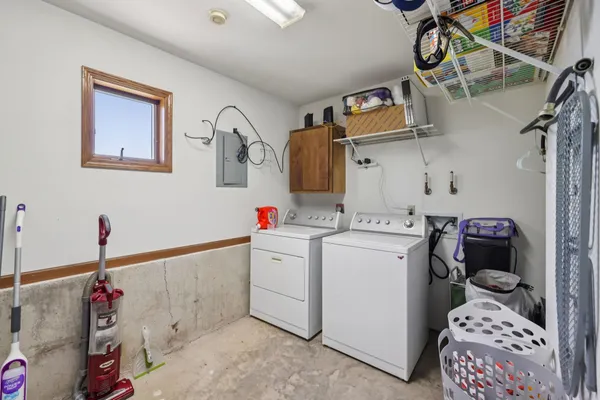 $390,000 | 518-520 Dane Street, Belleville, WI 53508