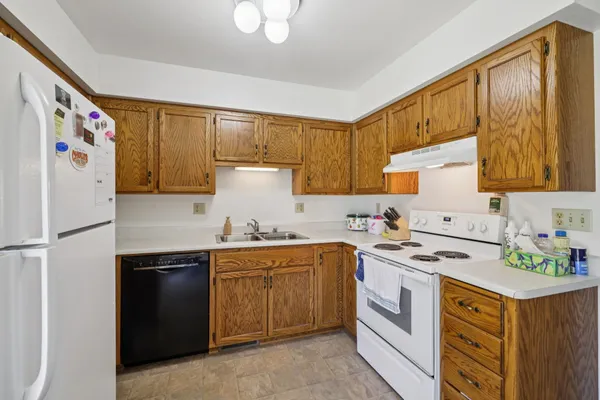 $390,000 | 518-520 Dane Street, Belleville, WI 53508