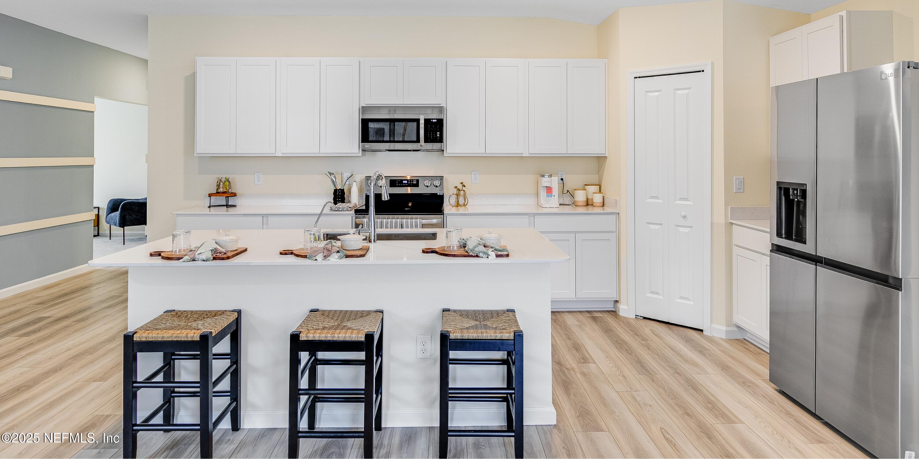 1429 Eddy Road Jacksonville, FL 32211 - Photo 4 of 16 47