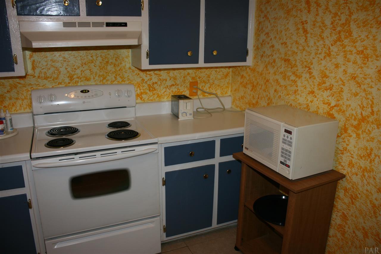 5251 Spring Street Pace, FL 32571 - Photo 22 of 42 Gallery Image 22