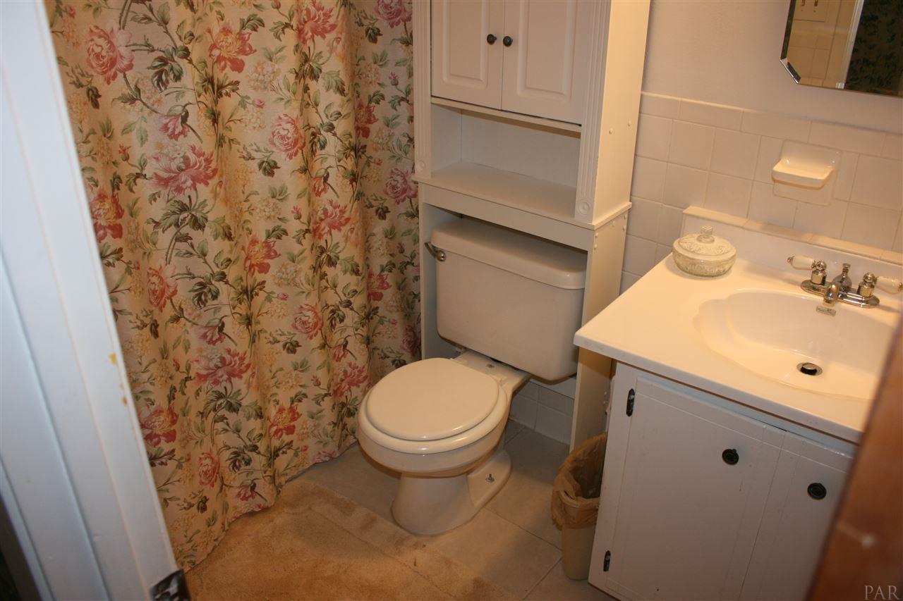 5251 Spring Street Pace, FL 32571 - Photo 30 of 42 Gallery Image 30