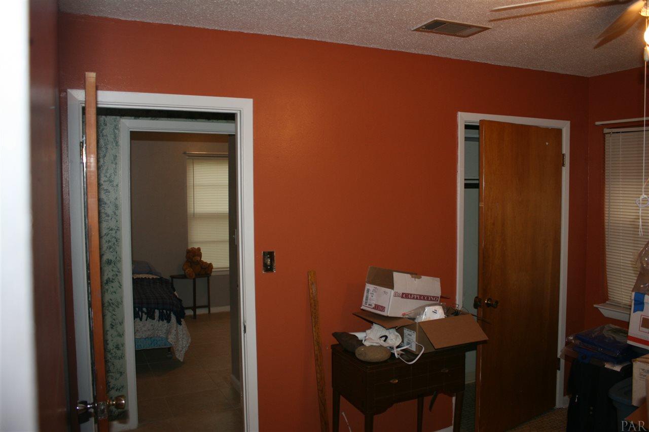 5251 Spring Street Pace, FL 32571 - Photo 33 of 42 Gallery Image 33