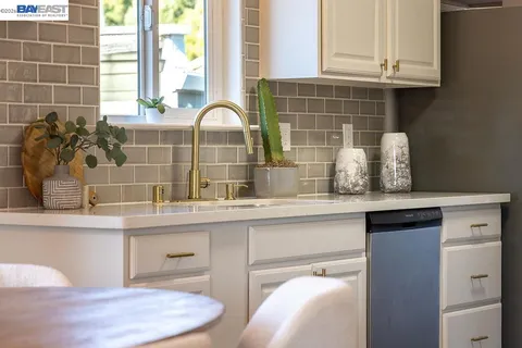 $724,000 | 261 Julius Street, San Leandro, CA 94577