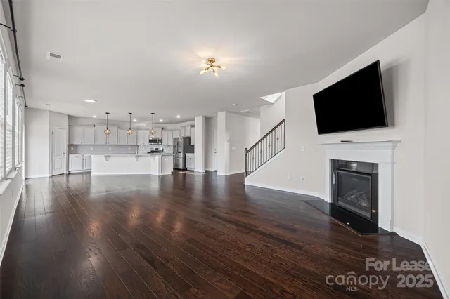 $3,000 | 17124 Harbor Road, Charlotte, NC 28278