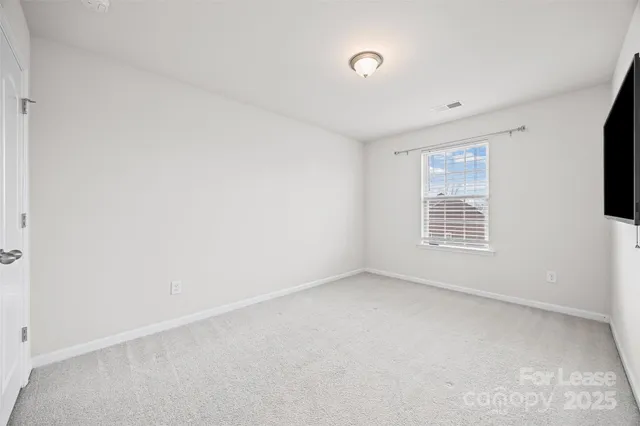 $3,000 | 17124 Harbor Road, Charlotte, NC 28278