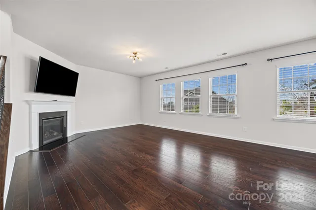 $3,000 | 17124 Harbor Road, Charlotte, NC 28278