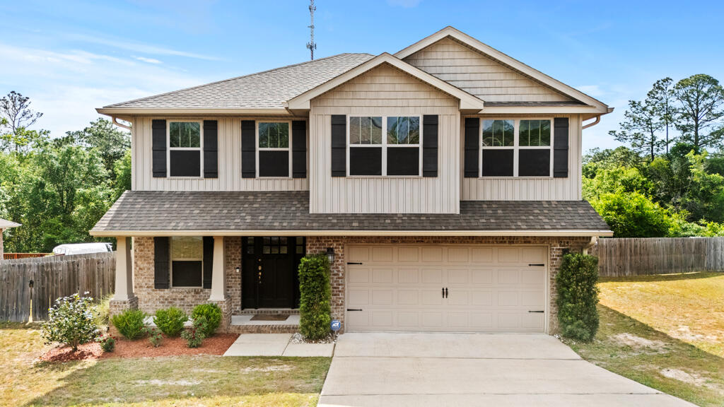 213 Silverton Loop Crestview, FL 32536 - Photo 1 of 35 DJI_20250423154340_0132_D