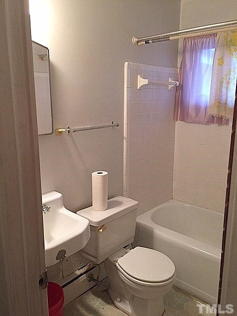 816 Beverly Drive Raleigh, NC 27610 - Photo 2 of 5 Photo 2