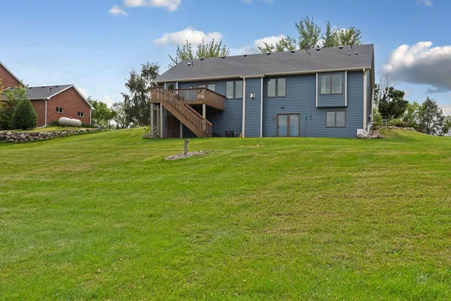 $574,900 | 412 Singing Hills Drive, Lonsdale, MN 55046
