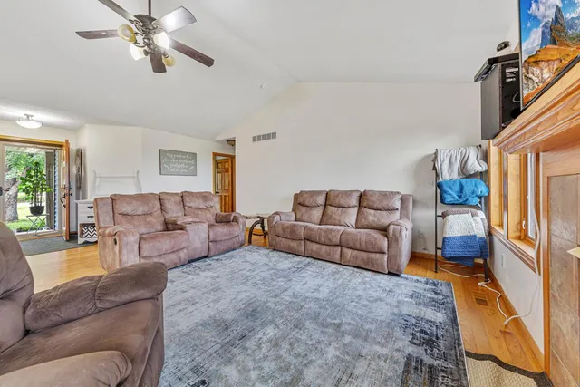 $574,900 | 412 Singing Hills Drive, Lonsdale, MN 55046