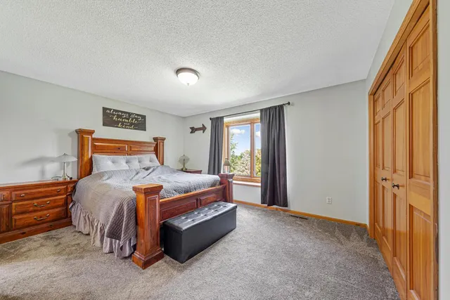 $574,900 | 412 Singing Hills Drive, Lonsdale, MN 55046