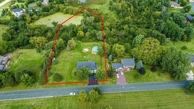 $574,900 | 412 Singing Hills Drive, Lonsdale, MN 55046