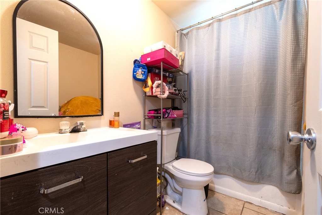 4015 Mountain Drive, Unit 27 San Bernardino, CA 92407 - Photo 15 of 35