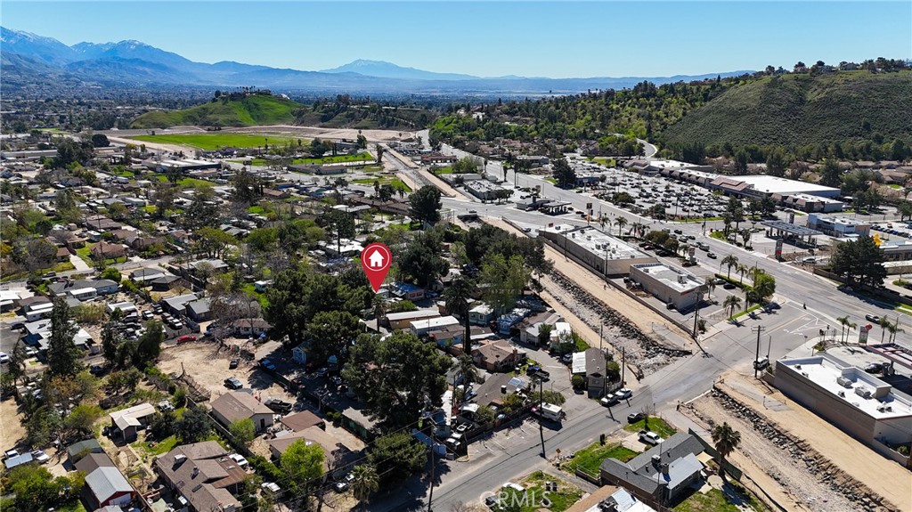 4015 Mountain Drive, Unit 27 San Bernardino, CA 92407 - Photo 29 of 35