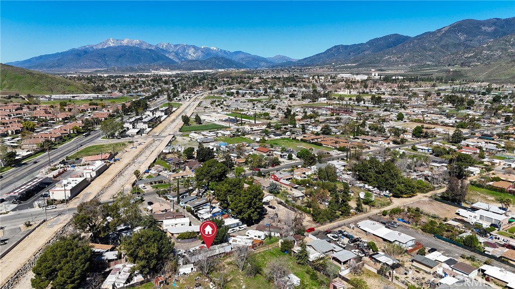 4015 Mountain Drive, Unit 27 San Bernardino, CA 92407 - Photo 31 of 35