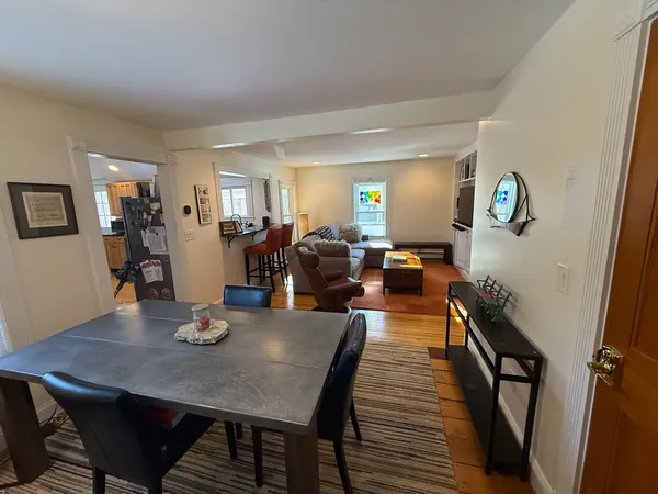 $3,000 | 21 French Avenue, Unit 2, Wayland, MA 01778