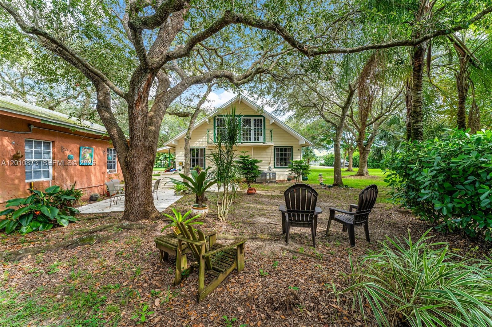 18895 Southwest 212th Street Miami, FL 33187 - Photo 1 of 32 REDLAND FARM......ON 1.54 ACRES