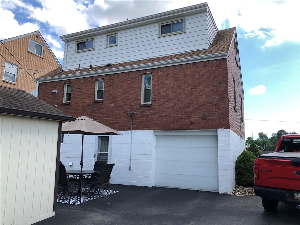 3601 Oakleaf Road Pittsburgh, PA 15227 - Photo 4 of 25 Gallery Image 4
