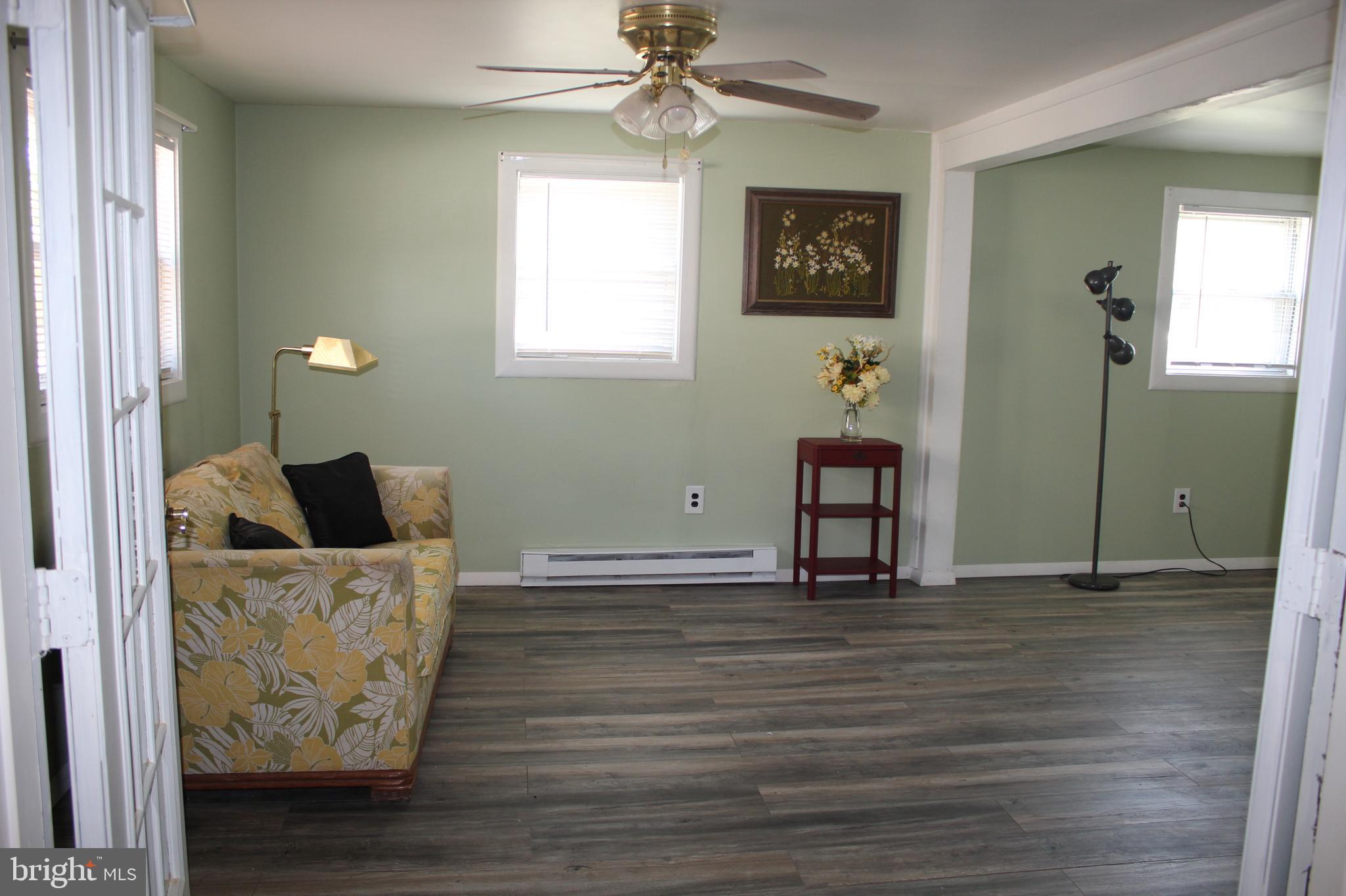 12439 West Torquay Road Ocean City, MD 21842 - Photo 20 of 24 Second bedroom, at front of house