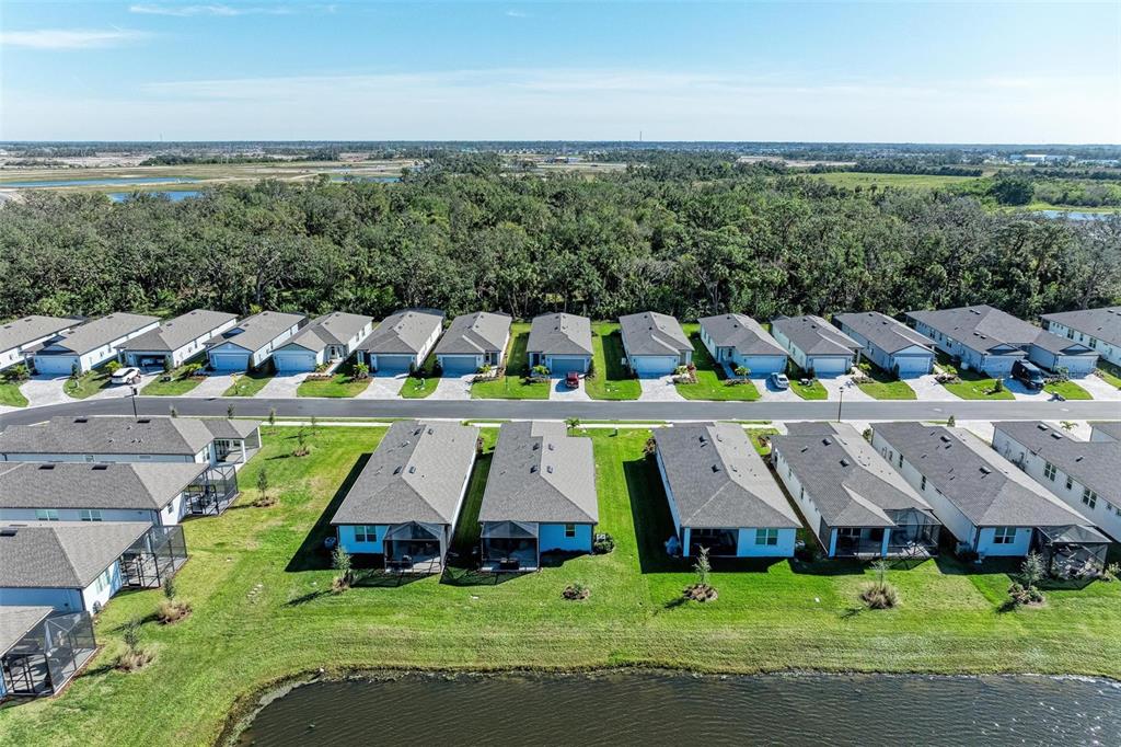 9272 Ballaster Pointe Loop Parrish, FL 34221 - Photo 2 of 79