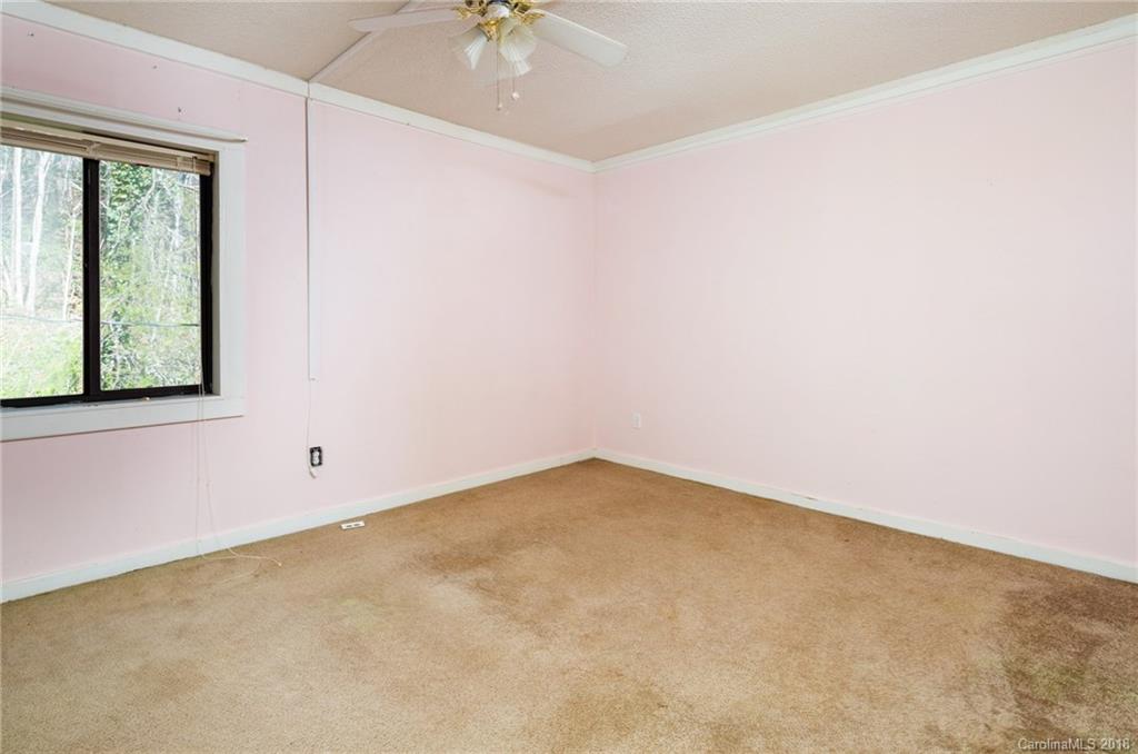 742 Calhoun Trail Rutherfordton, NC 28139 - Photo 13 of 36 Gallery Image 13