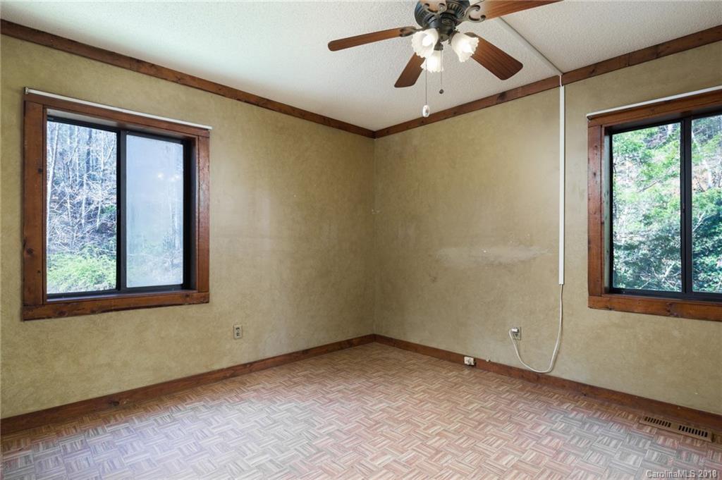 742 Calhoun Trail Rutherfordton, NC 28139 - Photo 10 of 36 Gallery Image 10