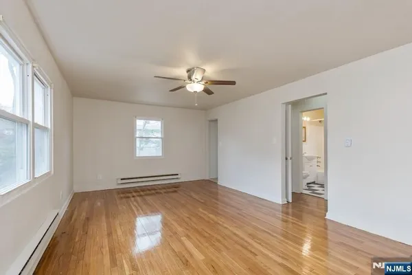 $2,100 | 138-140 Lincoln Street, Unit A10, Montclair, NJ 07042