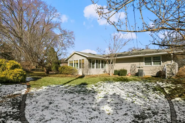 $234,000 | 201 Ellis Avenue, Normal, IL 61761