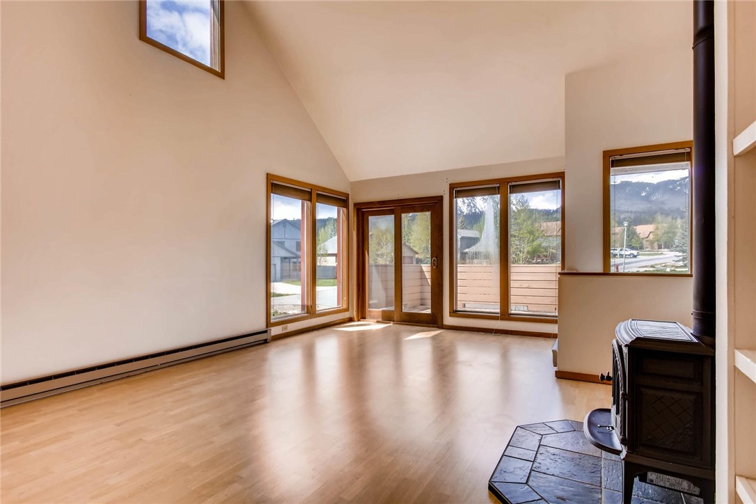 224 East Rabbit Court, Unit 224 Silverthorne, CO 80498 - Photo 8 of 25 Gallery Image 8