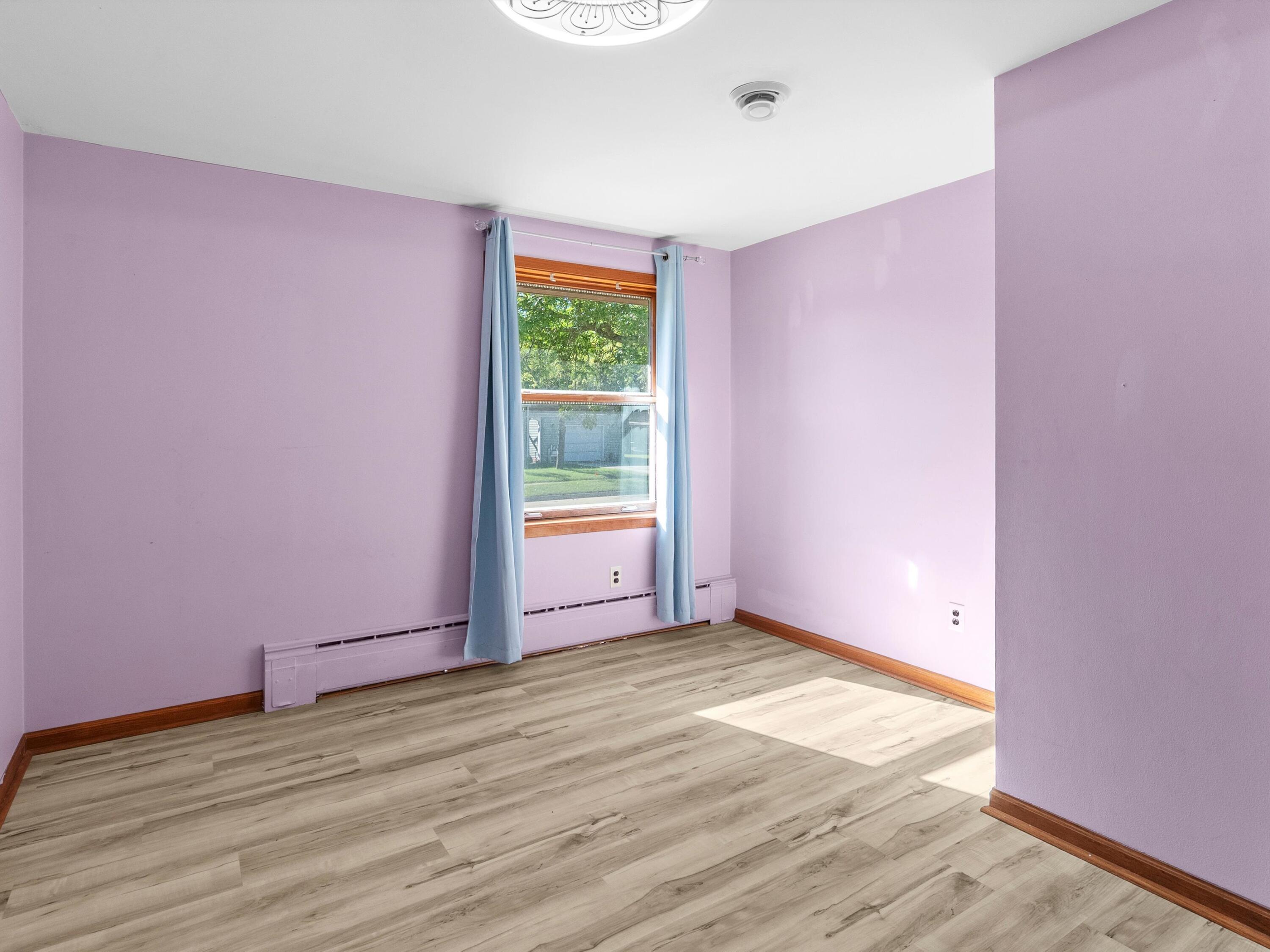 2012 34th Street Two Rivers, WI 54241 - Photo 20 of 39 09-DSC04641