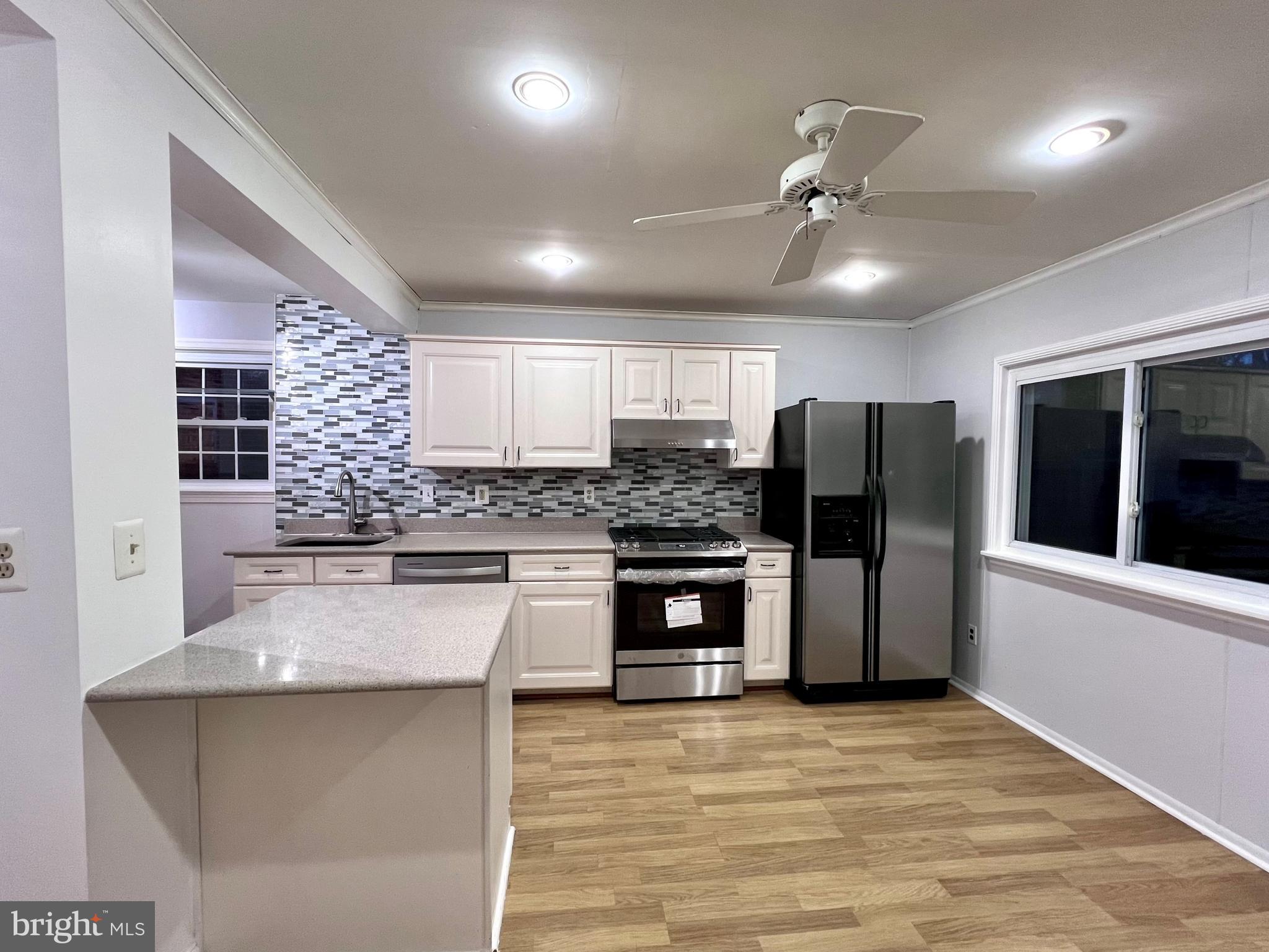 10011 Reddick Drive Silver Spring, MD 20901 - Photo 11 of 36