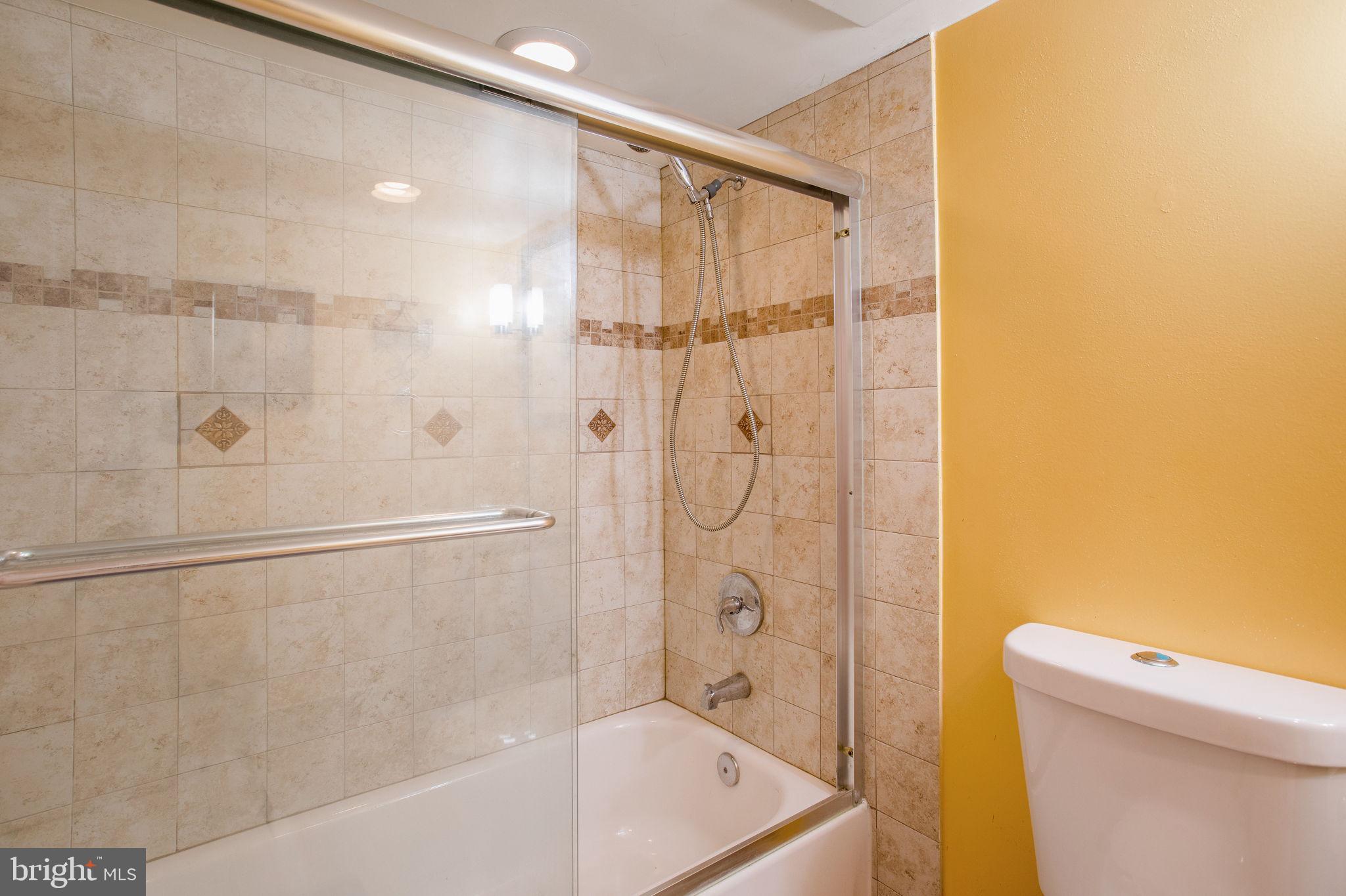 10011 Reddick Drive Silver Spring, MD 20901 - Photo 21 of 36